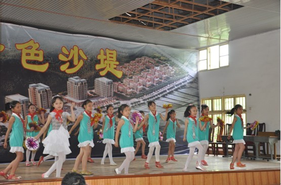 “我与服饰城共成长”庆六一联谊活动剪辑