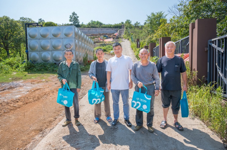 1754556425125222.jpg 5.jpg