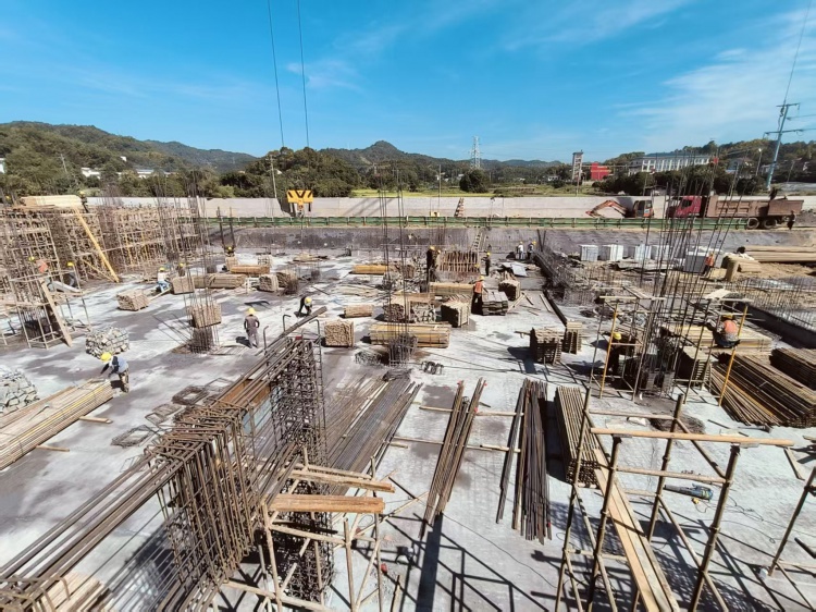 1758266805934607.jpg 7.jpg